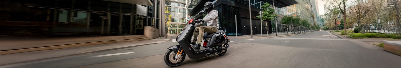 NIU NQi X1000 on the streets of Frankfurt