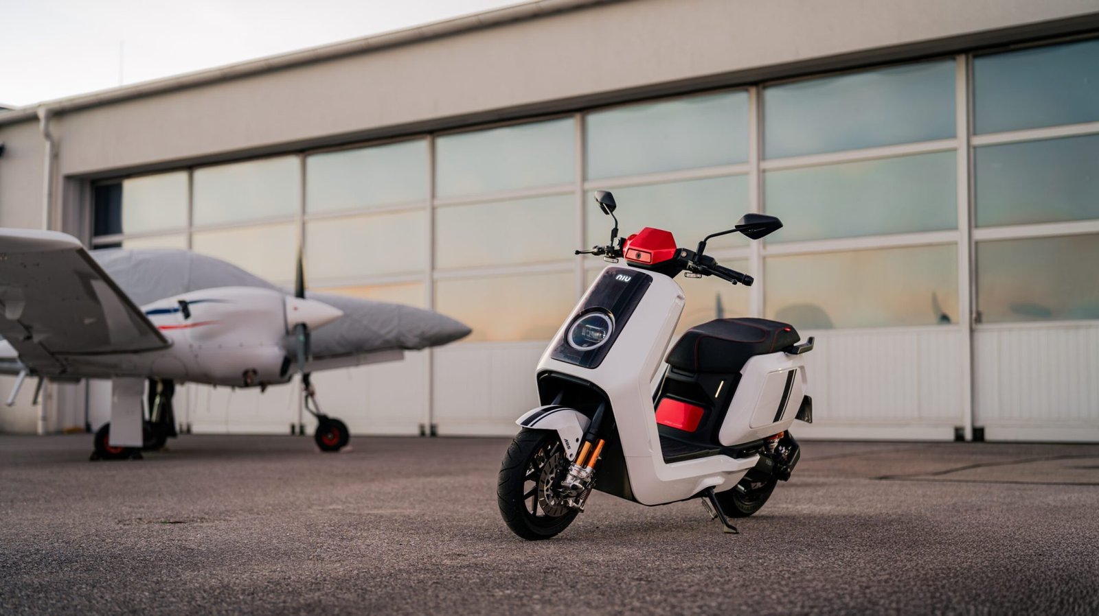 NQiX1000 Airport-06082